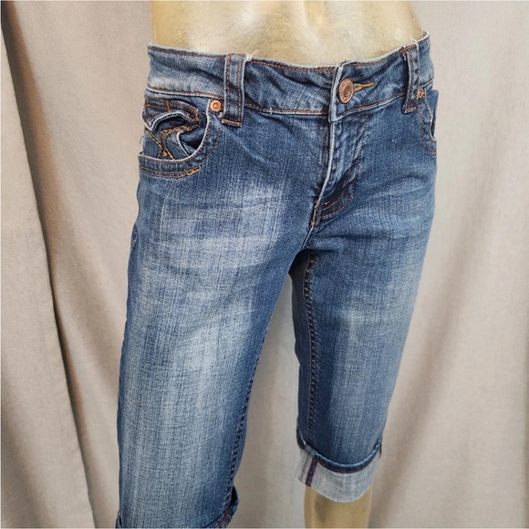 Vigoss Blue Denim Bermuda Shorts - Picture 7 of 8